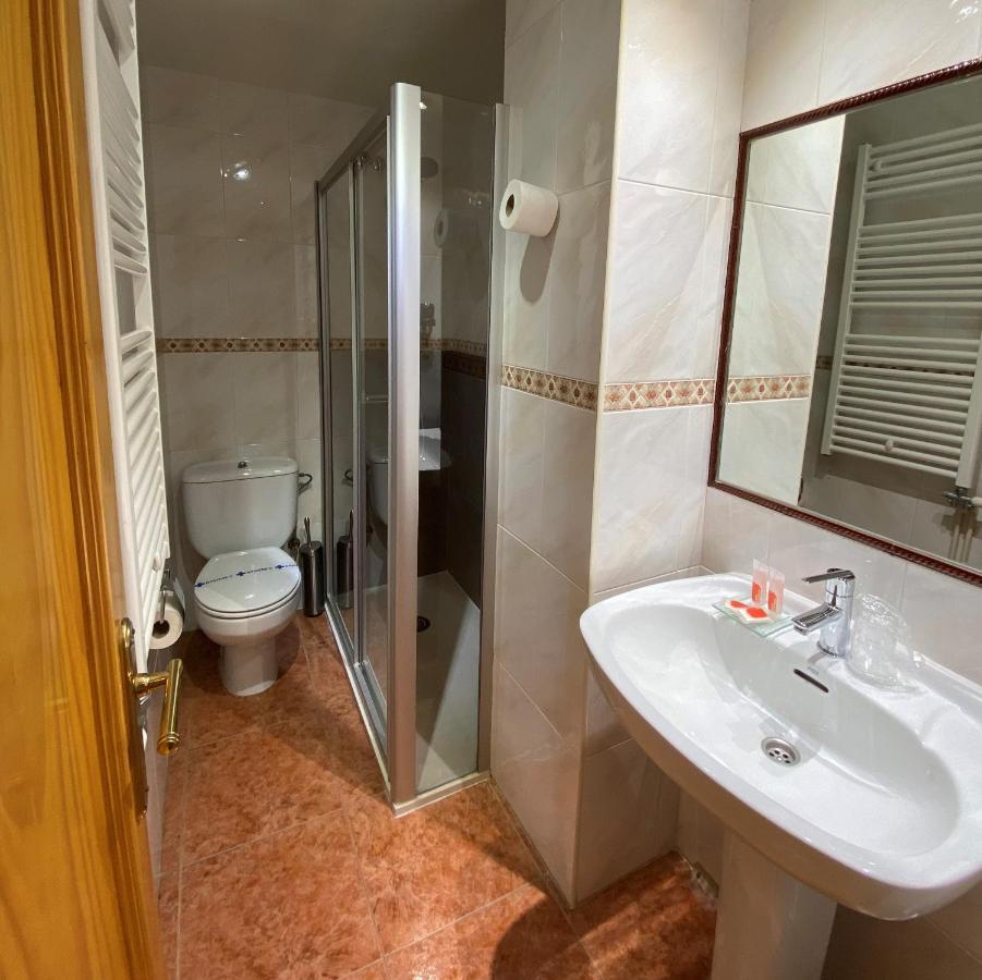 Hotel Casa Custodio La Puebla de Roda ภายนอก รูปภาพ