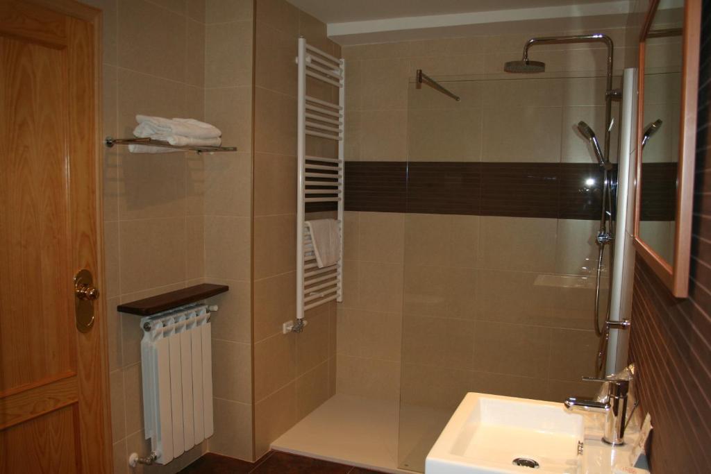 Hotel Casa Custodio La Puebla de Roda ห้อง รูปภาพ