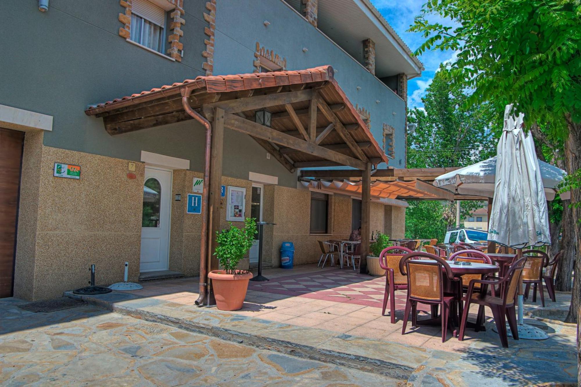 Hotel Casa Custodio La Puebla de Roda ภายนอก รูปภาพ